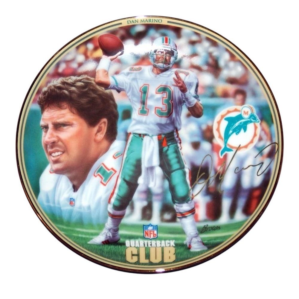 1996 Dan Marino Bradford Exchange NFL Quarterback Club Plate w/ COA